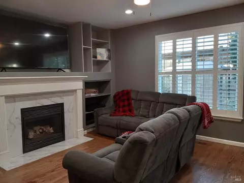 8720 Beverly Ln, Windsor, CA 95492 photo 12