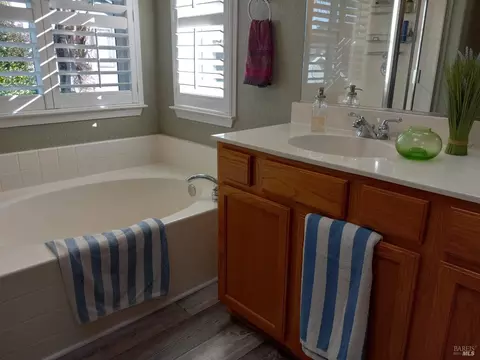 8720 Beverly Ln, Windsor, CA 95492 photo 44