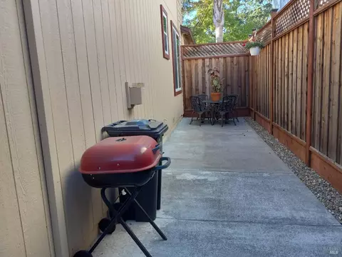 8720 Beverly Ln, Windsor, CA 95492 photo 59
