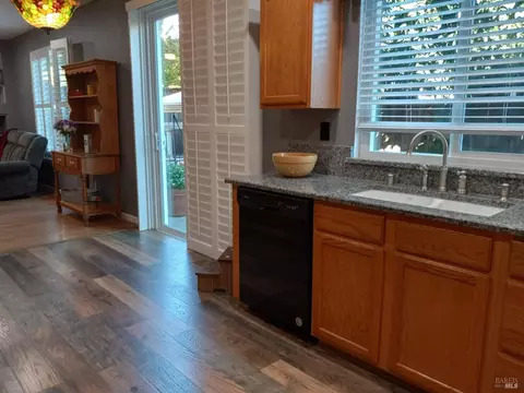 8720 Beverly Ln, Windsor, CA 95492 photo 24
