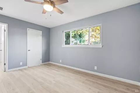 Bedroom - 2000 Cormorant Dr, Fairfield, CA 94533 photo 3 of 4