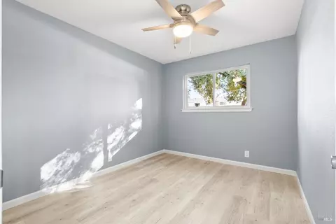 Bedroom - 2000 Cormorant Dr, Fairfield, CA 94533 photo 1 of 4