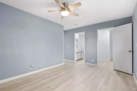Bedroom - 2000 Cormorant Dr, Fairfield, CA 94533 photo 4 of 4