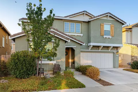 642 Snapdragon St, Vacaville, CA 95687