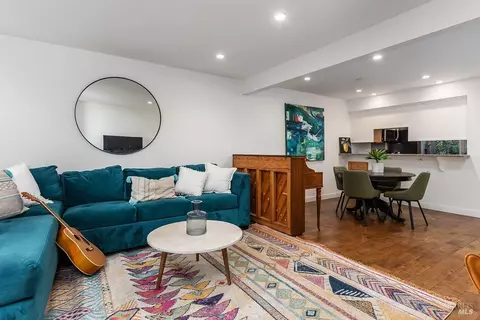 Living - 5 Deuce Ct, Fairfax, CA 94930 photo 3 of 4