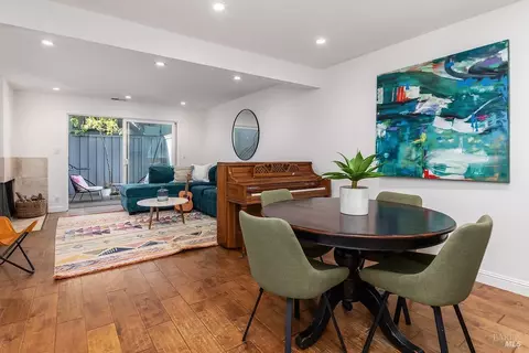 Dining - 5 Deuce Ct, Fairfax, CA 94930 photo 1 of 2