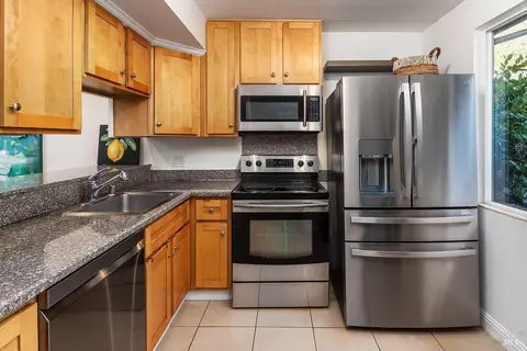Kitchen - 5 Deuce Ct, Fairfax, CA 94930 photo 1 of 2