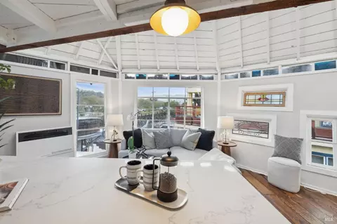 21 Yellow Ferry Dock, Sausalito, CA 94965 photo 16