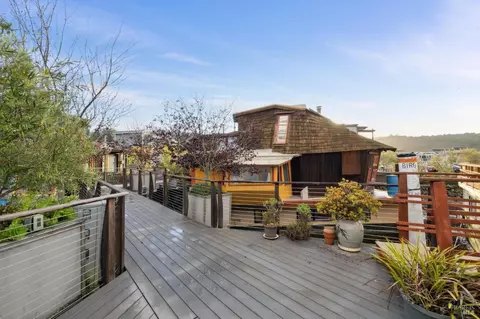 21 Yellow Ferry Dock, Sausalito, CA 94965 photo 33
