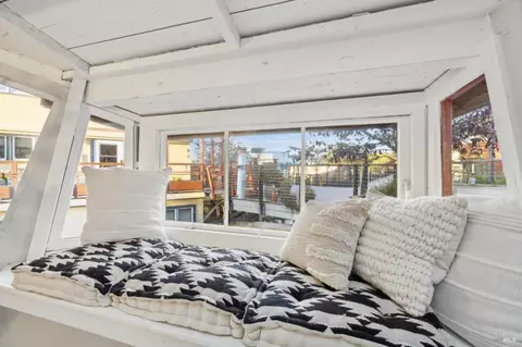 21 Yellow Ferry Dock, Sausalito, CA 94965 photo 19