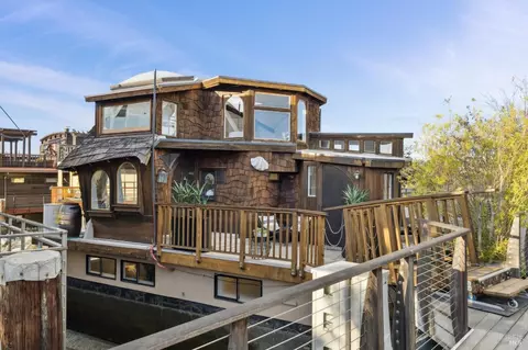 21 Yellow Ferry Dock, Sausalito, CA 94965 photo 34