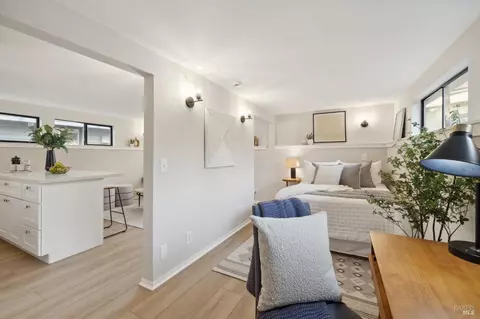 21 Yellow Ferry Dock, Sausalito, CA 94965 photo 46