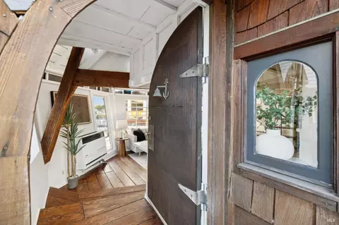 21 Yellow Ferry Dock, Sausalito, CA 94965 photo 4