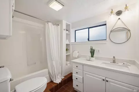 21 Yellow Ferry Dock, Sausalito, CA 94965 photo 48