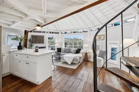 21 Yellow Ferry Dock, Sausalito, CA 94965 photo 5