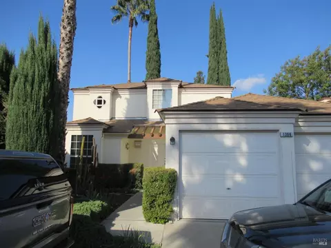 1306 E Loma Linda Ave, Fresno, CA 93720