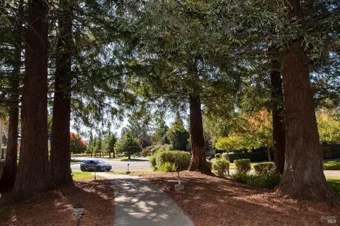 150 Saint James Dr, Sonoma, CA 95476 photo 25