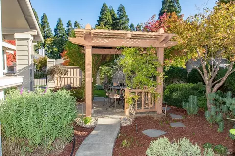 150 Saint James Dr, Sonoma, CA 95476 photo 7