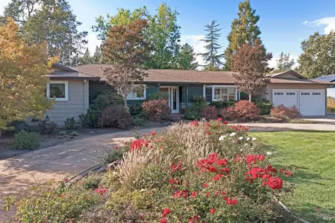 349 Piezzi Rd, Santa Rosa, CA 95401