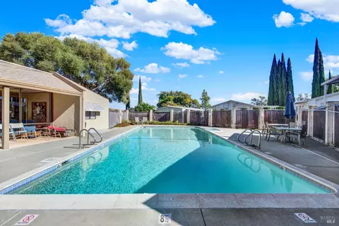 7 Dali Ct, Fairfield, CA 94534 photo 4