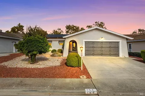 164 Carlsbad Cir, Vacaville, CA 95687