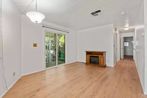 460 E Gobbi St #27, Ukiah, CA 95482 photo 11