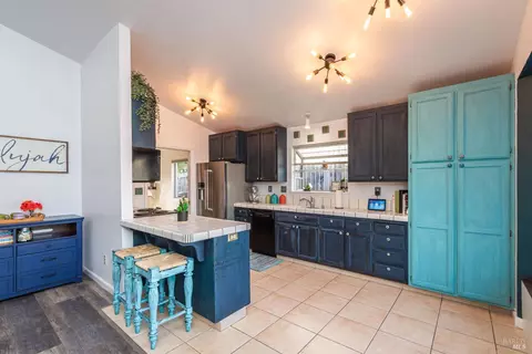 104 Wallace Ln, Cloverdale, CA 95425 photo 13