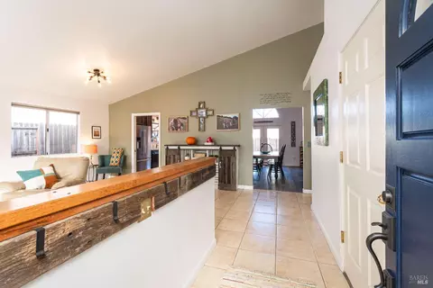 104 Wallace Ln, Cloverdale, CA 95425 photo 7