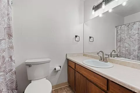 572 Empire Dr, Ukiah, CA 95482 photo 11