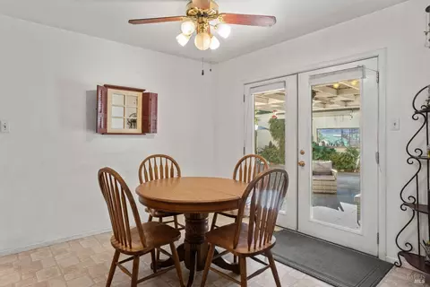 517 W Mill St, Ukiah, CA 95482 photo 7