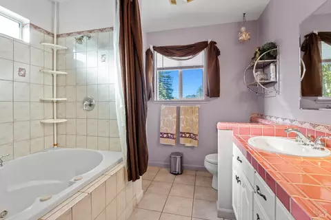 517 W Mill St, Ukiah, CA 95482 photo 14