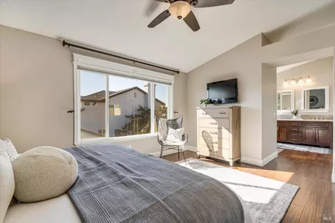 Bedroom - 520 Juniper Ln, Windsor, CA 95492 photo 6 of 7