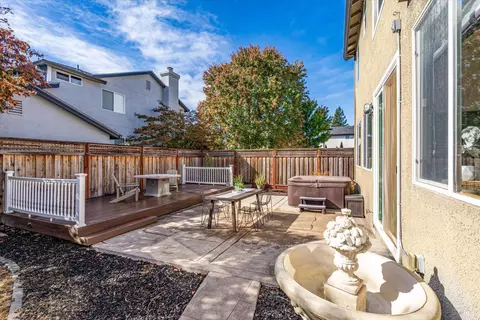 Exterior - 520 Juniper Ln, Windsor, CA 95492 photo 28 of 33