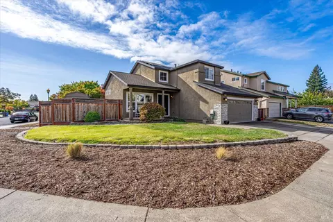 Exterior - 520 Juniper Ln, Windsor, CA 95492 photo 16 of 33