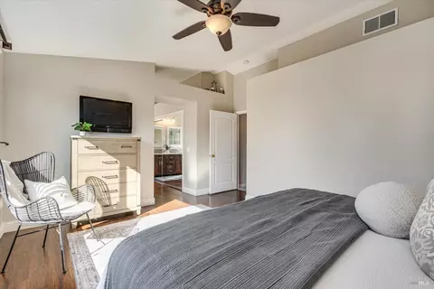 Bedroom - 520 Juniper Ln, Windsor, CA 95492 photo 7 of 7