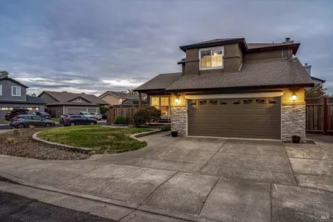Exterior - 520 Juniper Ln, Windsor, CA 95492 photo 6 of 33