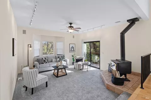 Living - 30 Beechwood Ct, Napa, CA 94558 photo 1 of 6