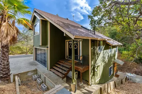 Exterior - 30 Beechwood Ct, Napa, CA 94558 photo 4 of 14