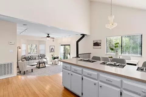 Other - 30 Beechwood Ct, Napa, CA 94558 photo 4 of 11