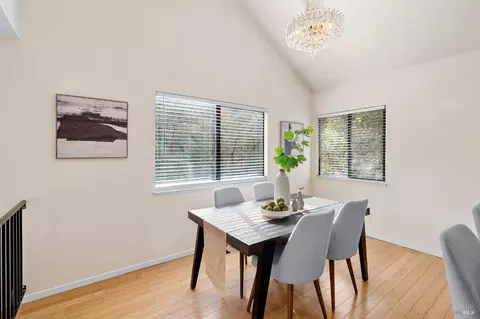 Dining - 30 Beechwood Ct, Napa, CA 94558 photo 2 of 4