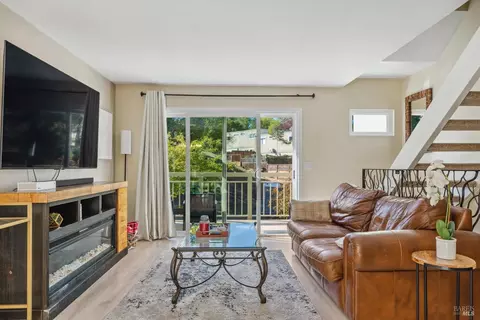 19 Libra Dr, Novato, CA 94947 photo 7