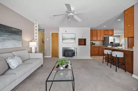 807 Vaqueros Ave, Rodeo, CA 94572 photo 21