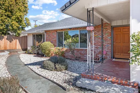 807 Vaqueros Ave, Rodeo, CA 94572 photo 5
