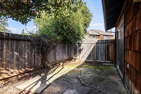 8132 Sunflower Dr, Cotati, CA 94931 photo 33
