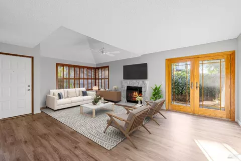 8132 Sunflower Dr, Cotati, CA 94931 photo 3