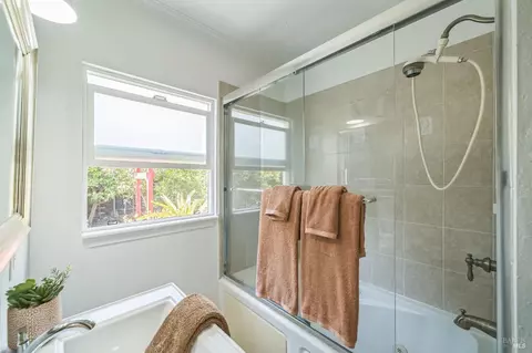 533 Buss Ave, Vallejo, CA 94591 photo 10