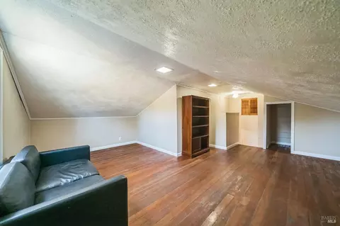 533 Buss Ave, Vallejo, CA 94591 photo 9