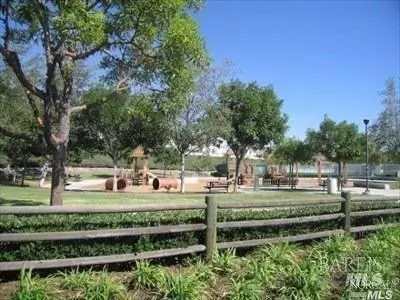 220 La Quinta Dr, Windsor, CA 95492 photo 38
