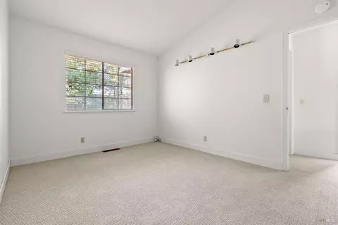 220 La Quinta Dr, Windsor, CA 95492 photo 29