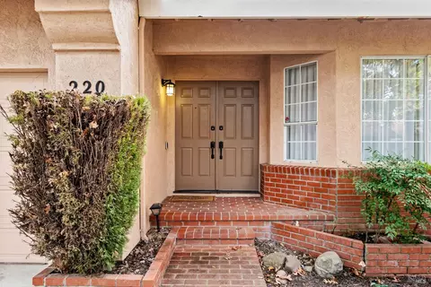220 La Quinta Dr, Windsor, CA 95492 photo 3
